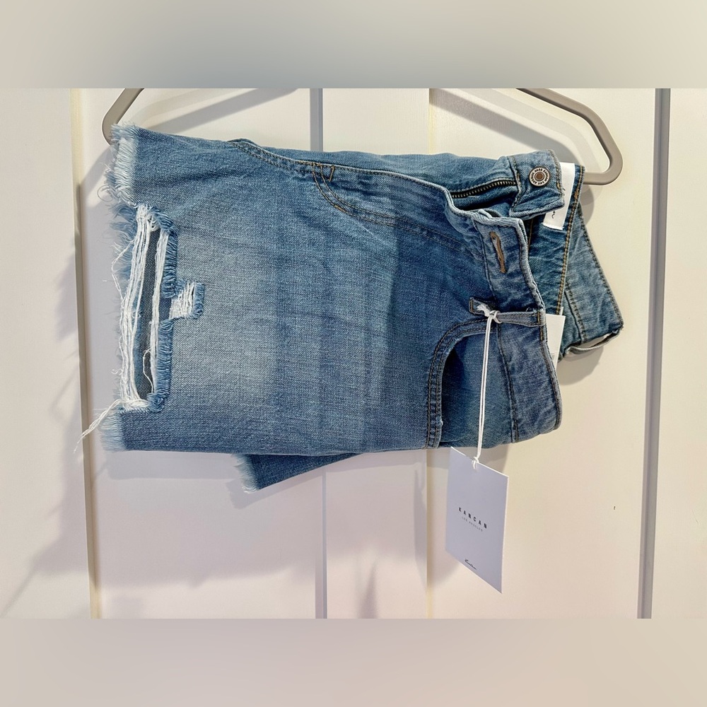KANCAN DISTRESSED JEAN SHORTS